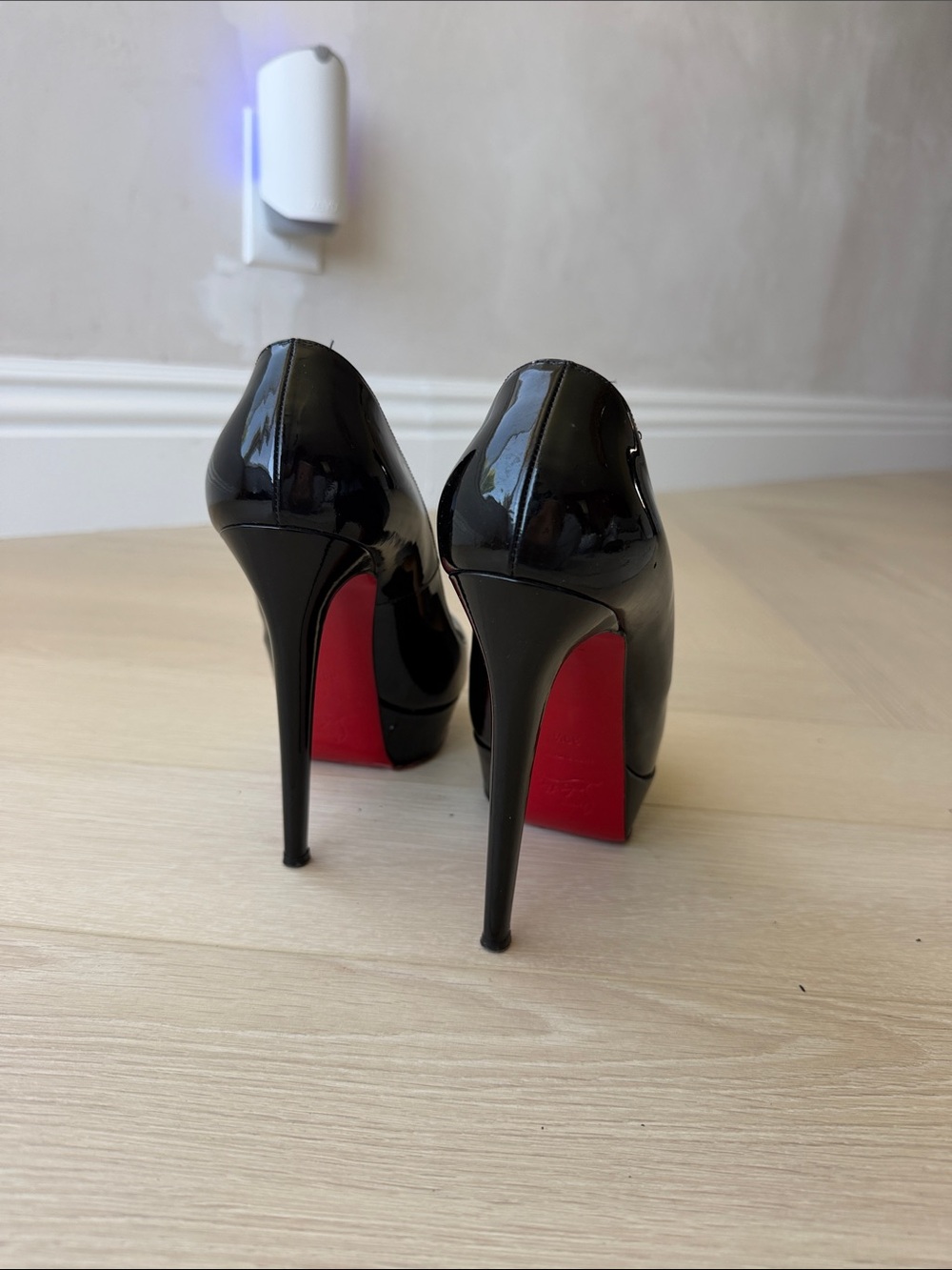 Christian Louboutin Bianca Black Patent Platform Pumps - Picture 3 of 5